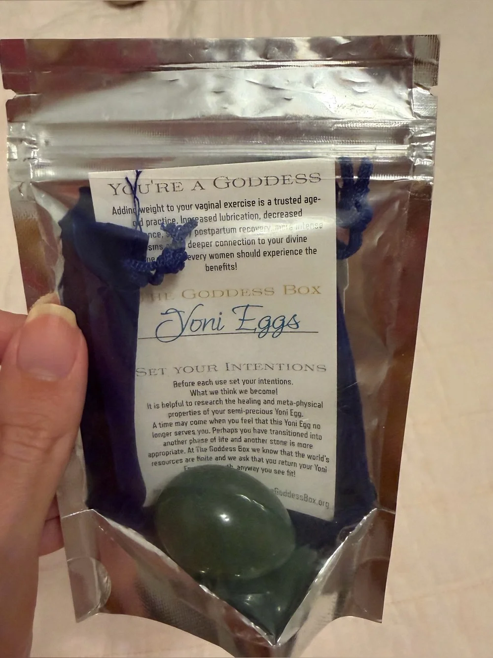 New The Goddess Box Green Aventurine Yoni Egg